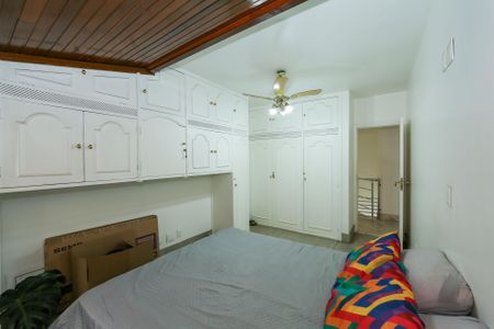 Apartamento para alugar com 413m², 5 quartos e 2 vagasQUARTO2