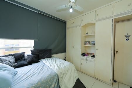 Apartamento para alugar com 413m², 5 quartos e 2 vagasQUARTO3
