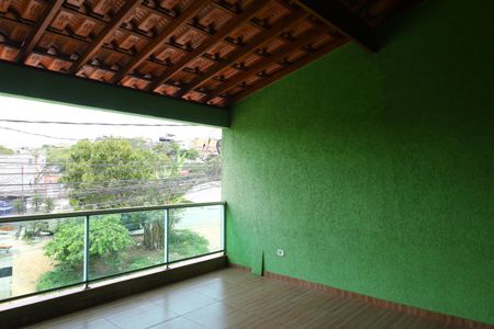 Casa à venda com 125m², 3 quartos e 2 vagasVaranda