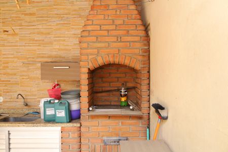 Casa à venda com 125m², 3 quartos e 2 vagasÁrea de Serviço - com churrasqueira