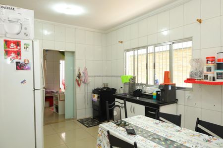 Casa à venda com 125m², 3 quartos e 2 vagasCozinha