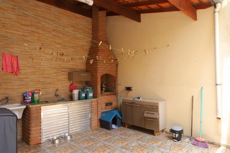 Casa à venda com 125m², 3 quartos e 2 vagasÁrea de Serviço - com churrasqueira