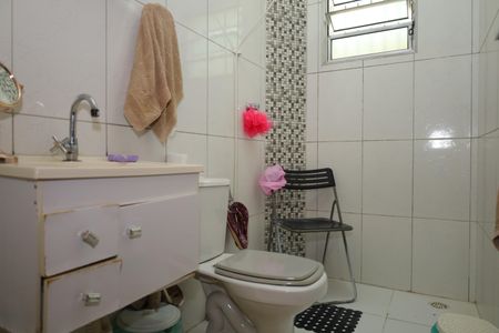 Casa à venda com 125m², 3 quartos e 2 vagasBanheiro 2