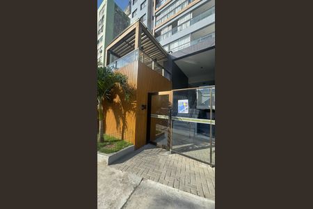 Apartamento para alugar com 35m², 2 quartos e 1 vaga Apartamento para alugar com 35m², 2 quartos e 1 vagaFachada