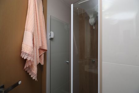 Apartamento para alugar com 35m², 2 quartos e 1 vaga Apartamento para alugar com 35m², 2 quartos e 1 vagaBanheiro Suíte 1