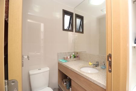 Apartamento para alugar com 35m², 2 quartos e 1 vaga Apartamento para alugar com 35m², 2 quartos e 1 vagaBanheiro Suíte 1