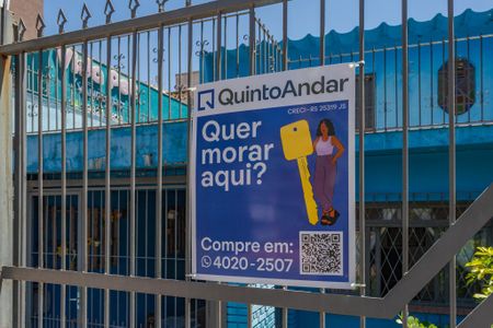 Casa à venda com 136m², 3 quartos e 1 vagaCOEY-829