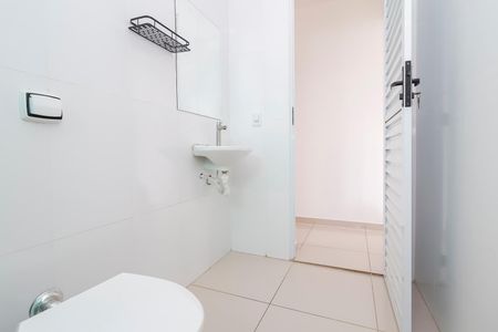 Apartamento para alugar com 70m², 1 quarto e sem vagaBanheiro