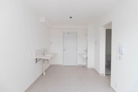 Apartamento para alugar com 32m², 2 quartos e sem vaga Apartamento para alugar com 32m², 2 quartos e sem vagaSala/Cozinha