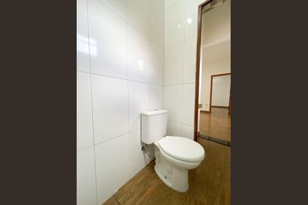 Casa para alugar com 1 quarto, 60m² em Califórnia, Belo Horizonte