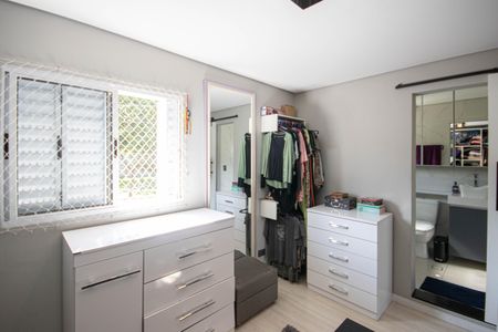 Casa à venda com 130m², 3 quartos e 1 vaga Casa à venda com 130m², 3 quartos e 1 vagaSuíte