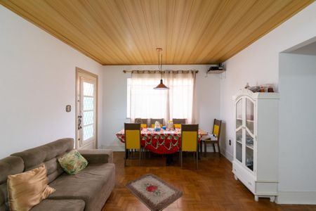 Sala de casa à venda com 3 quartos, 170m² em Conjunto Residencial Jardim Canaa, São Paulo