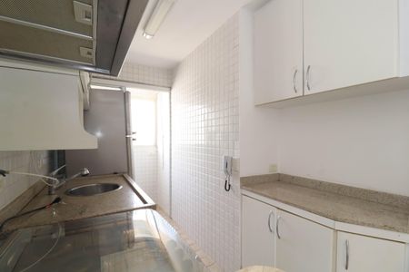 Apartamento para alugar com 62m², 2 quartos e 2 vagas Apartamento para alugar com 62m², 2 quartos e 2 vagasCozinha