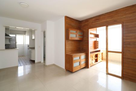 Sala de apartamento para alugar com 2 quartos, 62m² em Pinheiros, São Paulo