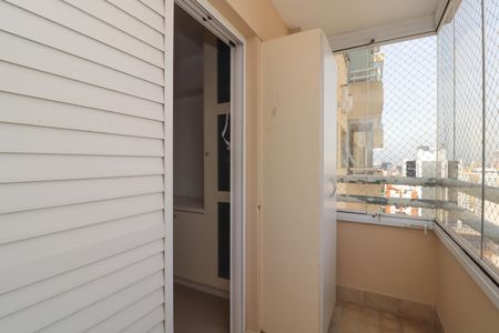 Apartamento para alugar com 62m², 2 quartos e 2 vagas Apartamento para alugar com 62m², 2 quartos e 2 vagasVaranda do Quarto