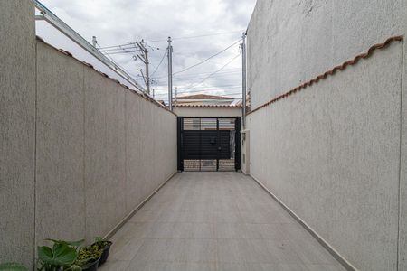 Casa à venda com 80m², 2 quartos e 2 vagasGaragem