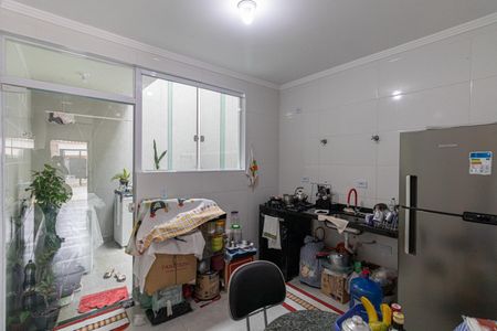 Casa à venda com 80m², 2 quartos e 2 vagasCozinha