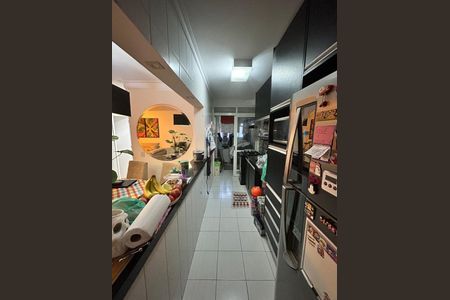 Apartamento à venda com 74m², 2 quartos e 1 vaga Apartamento à venda com 74m², 2 quartos e 1 vagaCozinha