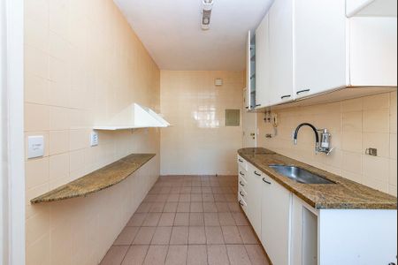 Apartamento à venda com 100m², 3 quartos e 2 vagasCozinha