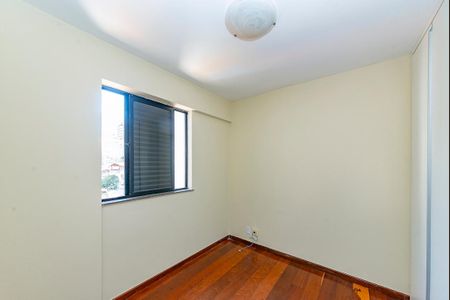 Apartamento à venda com 100m², 3 quartos e 2 vagasQuarto 2