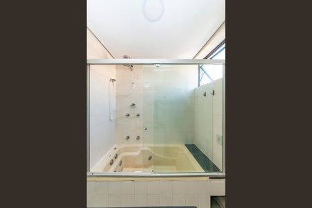 Apartamento à venda com 100m², 3 quartos e 2 vagasBanheiro da Suíte