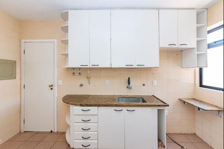 Apartamento à venda com 100m², 3 quartos e 2 vagasCozinha
