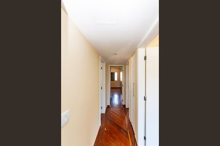 Apartamento à venda com 100m², 3 quartos e 2 vagasCorredor