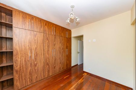 Apartamento à venda com 100m², 3 quartos e 2 vagasSuíte
