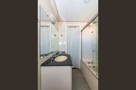 Apartamento à venda com 100m², 3 quartos e 2 vagasBanheiro da Suíte