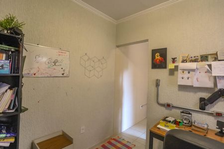 Casa à venda com 180m², 3 quartos e 2 vagas Casa à venda com 180m², 3 quartos e 2 vagasEdícula - quarto