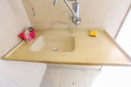 Casa à venda com 180m², 3 quartos e 2 vagas Casa à venda com 180m², 3 quartos e 2 vagasEdícula - cozinha