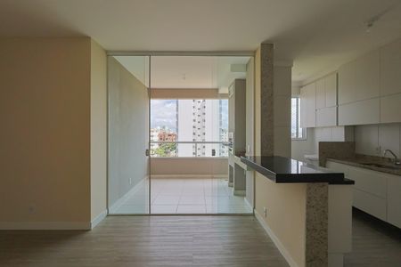 Apartamento à venda com 72m², 3 quartos e 2 vagasSala