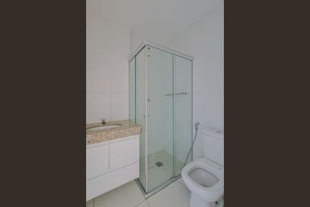 Apartamento à venda com 72m², 3 quartos e 2 vagasBanheiro da Suíte