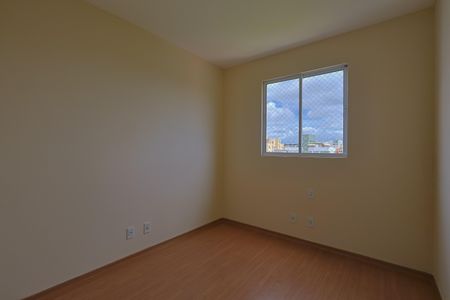 Apartamento à venda com 72m², 3 quartos e 2 vagasQuarto 2