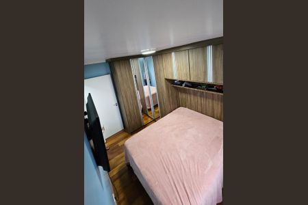 Quarto 2 de apartamento para alugar com 2 quartos, 56m² em Vila Assis Brasil, Mauá
