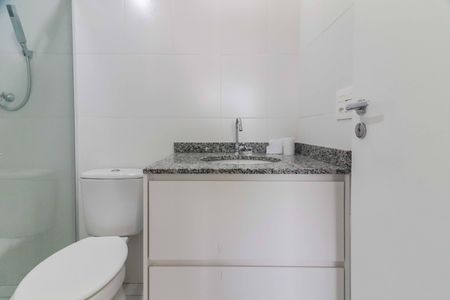 Apartamento para alugar com 68m², 3 quartos e 1 vaga Apartamento para alugar com 68m², 3 quartos e 1 vagaBanheiro da Suíte