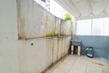 Casa para alugar com 35m², 1 quarto e 2 vagas Casa para alugar com 35m², 1 quarto e 2 vagasÁrea de Serviço