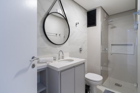 Apartamento para alugar com 100m², 2 quartos e 1 vaga Apartamento para alugar com 100m², 2 quartos e 1 vagaBanheiro Social