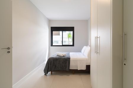 Apartamento para alugar com 100m², 2 quartos e 1 vaga Apartamento para alugar com 100m², 2 quartos e 1 vagaSuíte