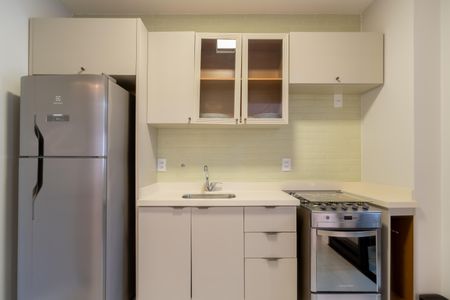 Apartamento para alugar com 100m², 2 quartos e 1 vaga Apartamento para alugar com 100m², 2 quartos e 1 vagaCozinha