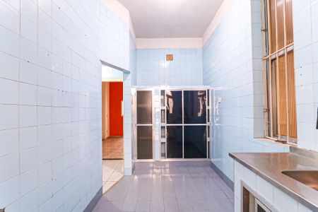 Casa à venda com 149m², 2 quartos e 2 vagas Casa à venda com 149m², 2 quartos e 2 vagasCozinha