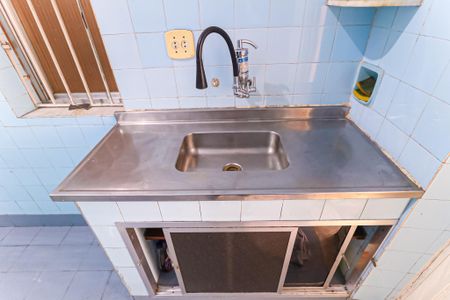 Casa à venda com 149m², 2 quartos e 2 vagas Casa à venda com 149m², 2 quartos e 2 vagasCozinha