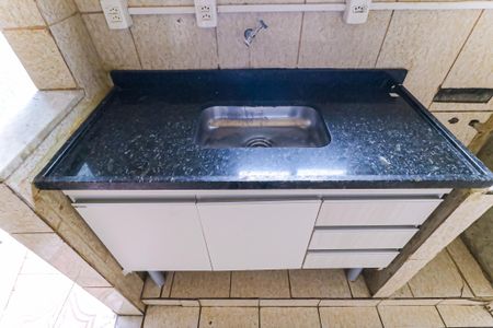 Casa à venda com 149m², 2 quartos e 2 vagas Casa à venda com 149m², 2 quartos e 2 vagasCozinha 2 terraço