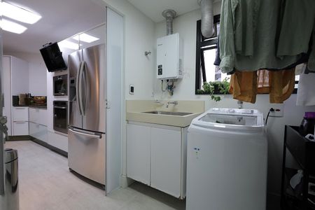 Apartamento à venda com 179m², 2 quartos e 3 vagasÁrea de Serviço