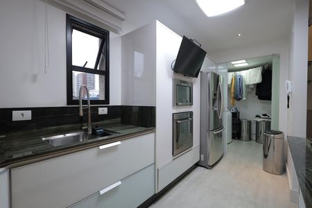 Apartamento à venda com 179m², 2 quartos e 3 vagasCozinha