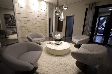 Apartamento à venda com 179m², 2 quartos e 3 vagasHall social