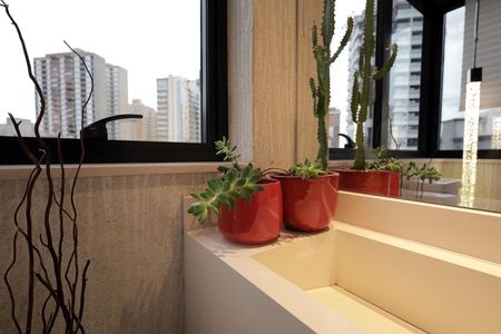 Apartamento à venda com 179m², 2 quartos e 3 vagasBanheiro