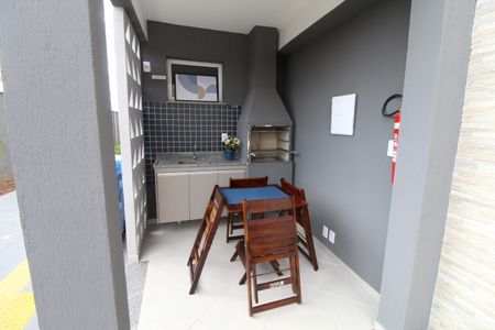 Apartamento para alugar com 106m², 2 quartos e 1 vagaÁrea comum - Churrasqueira