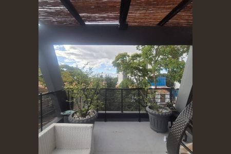 Casa à venda com 3 quartos, 277m² em Planalto Paulista, São Paulo