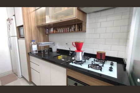 Apartamento à venda com 71m², 2 quartos e 1 vaga